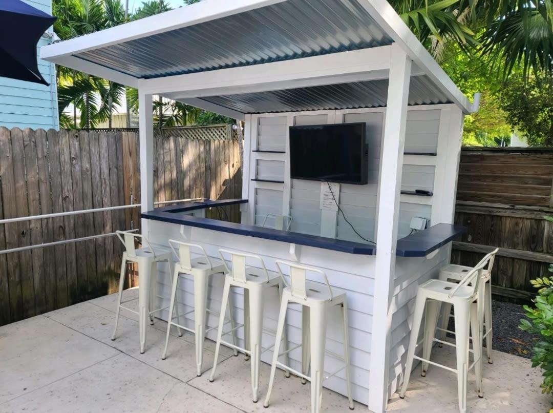 Duval Street Suite W Parking And Pool Cayo Hueso Exterior foto