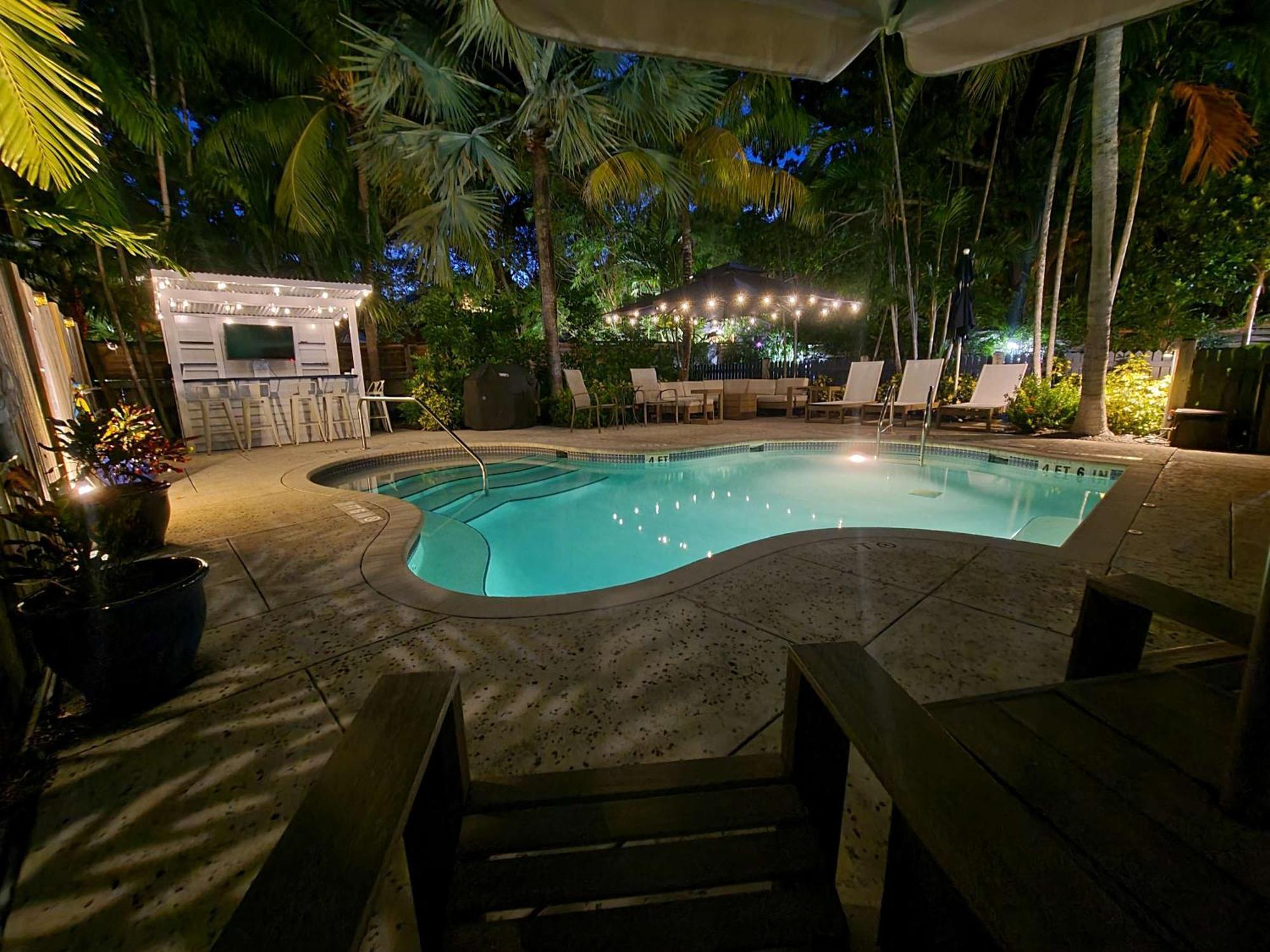Duval Street Suite W Parking And Pool Cayo Hueso Exterior foto
